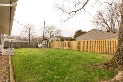 310 Lombardy, Berea, OH 44017 photo 29