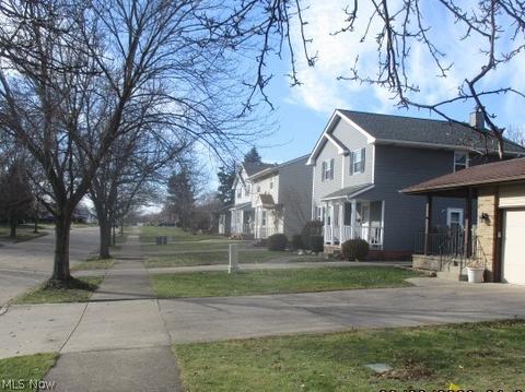 2802 George Ave, Parma, OH 44134 photo 2