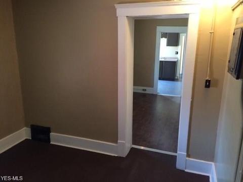 1701 E 29th St, Lorain, OH 44055 photo 7