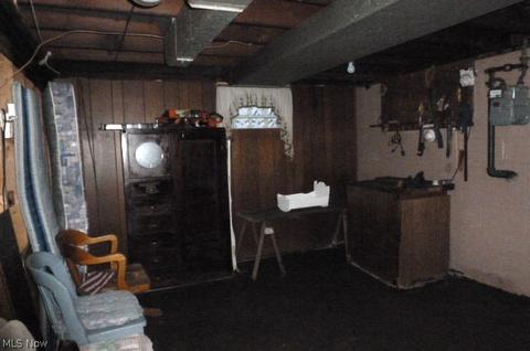 391 Poland Ave, Struthers, OH 44471 photo 15