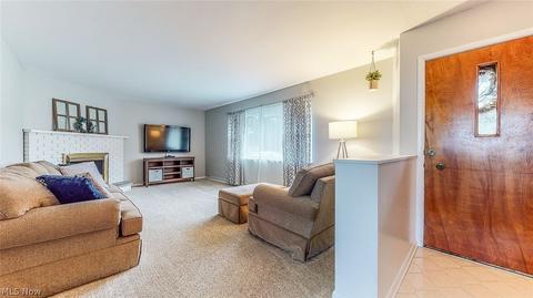 2300 Burnham Rd, Fairlawn, OH 44333 photo 4