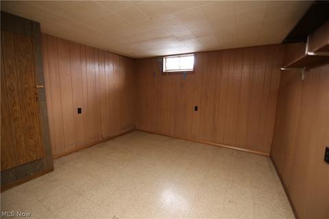 3911 Root Ave NE, Canton, OH 44705 photo 19