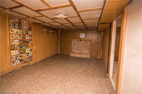 3911 Root Ave NE, Canton, OH 44705 photo 16