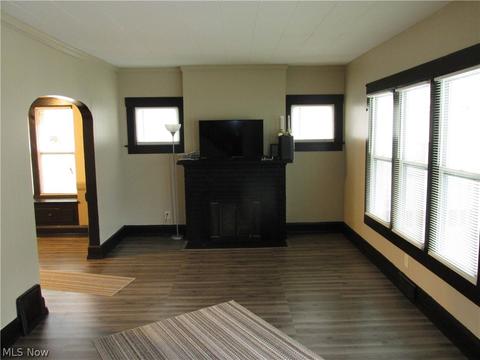 2706 Abbott Pl NW, Canton, OH 44708 photo 2