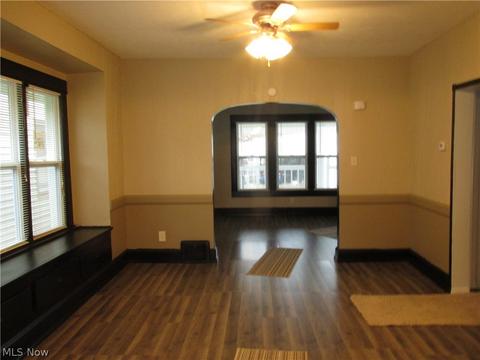 2706 Abbott Pl NW, Canton, OH 44708 photo 4