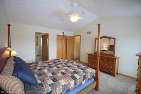 301 Wintercreek Cir, Wadsworth, OH 44281 photo 14