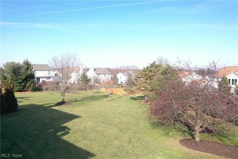 301 Wintercreek Cir, Wadsworth, OH 44281 photo 3