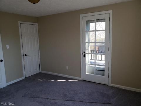 302 Marion Dr, Bedford, OH 44146 photo 18