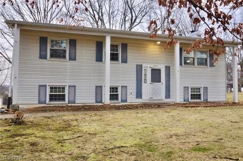 934 Cotswold Dr, Copley, OH 44321 photo 2
