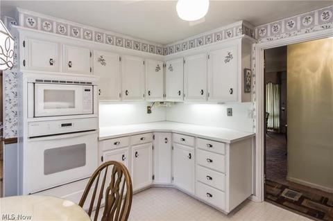6201 Firestone Ave NE, Canton, OH 44721 photo 8