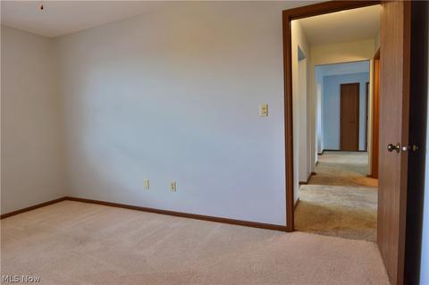 7375 Eisenhower Dr #5, Boardman, OH 44512 photo 21