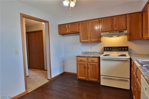 7375 Eisenhower Dr #5, Boardman, OH 44512 photo 15