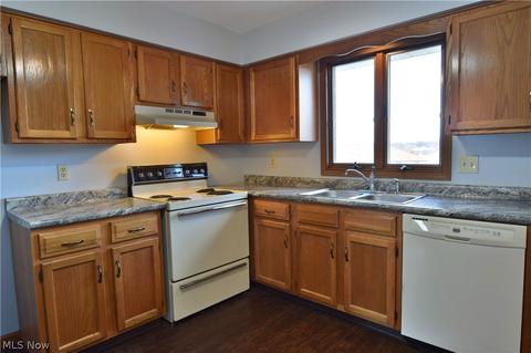 7375 Eisenhower Dr #5, Boardman, OH 44512 photo 13