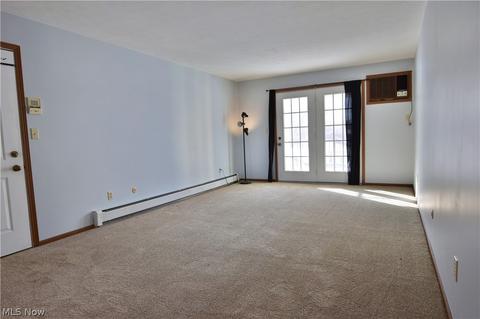 7375 Eisenhower Dr #5, Boardman, OH 44512 photo 5