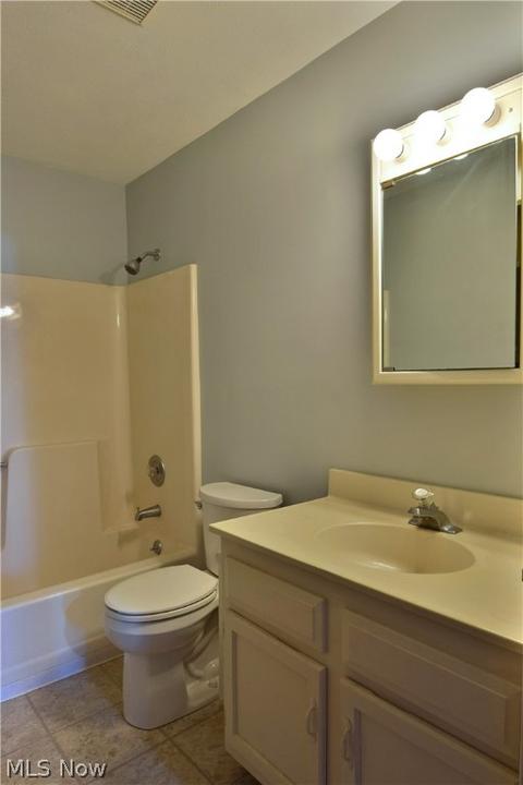 7375 Eisenhower Dr #5, Boardman, OH 44512 photo 23