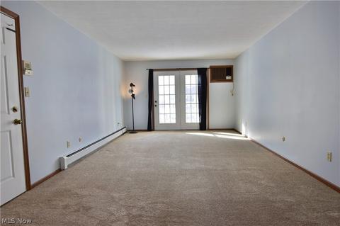 7375 Eisenhower Dr #5, Boardman, OH 44512 photo 4