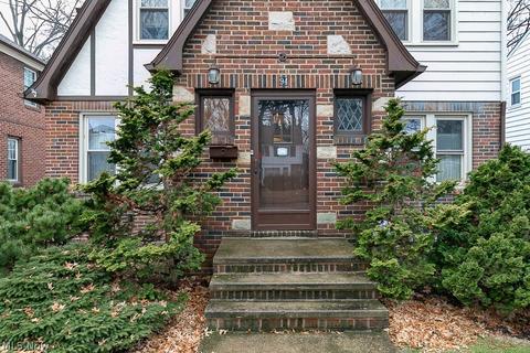 94 E 207th St, Euclid, OH 44123 photo 17