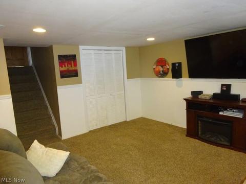 376 Baldwin Dr, Berea, OH 44017 photo 25