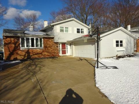 376 Baldwin Dr, Berea, OH 44017 photo 30