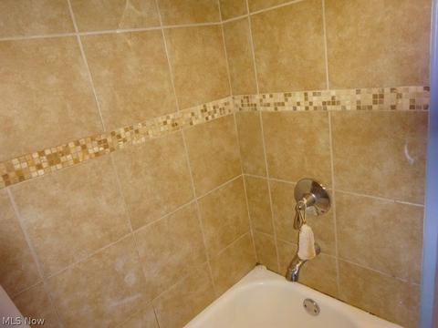 376 Baldwin Dr, Berea, OH 44017 photo 29