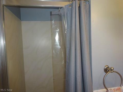376 Baldwin Dr, Berea, OH 44017 photo 22