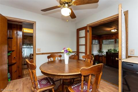 10503 Windham Rd, Parma, OH 44130 photo 14
