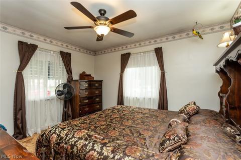 10503 Windham Rd, Parma, OH 44130 photo 6