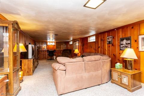 10503 Windham Rd, Parma, OH 44130 photo 25