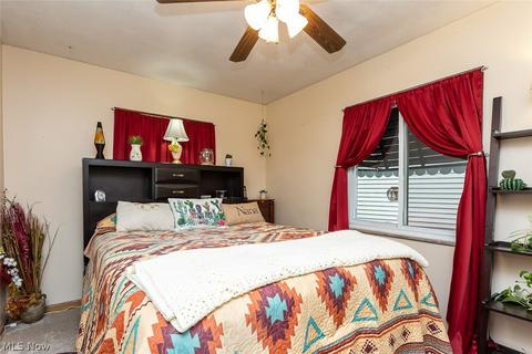 10503 Windham Rd, Parma, OH 44130 photo 9
