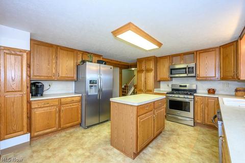 16840 Pine Lake Rd, Beloit, OH 44609 photo 3