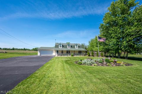 16840 Pine Lake Rd, Beloit, OH 44609 photo 2
