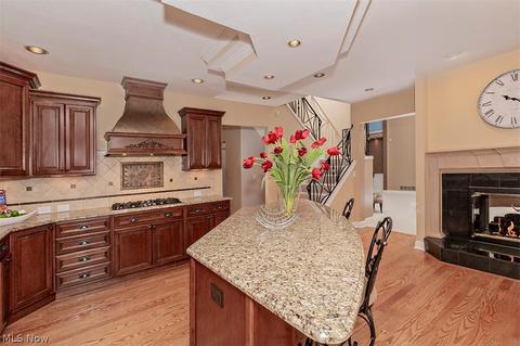 35645 Michael Dr, Solon, OH 44139 photo 11