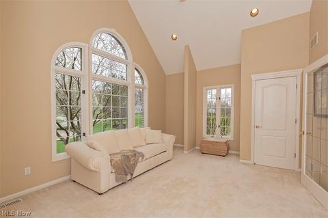 35645 Michael Dr, Solon, OH 44139 photo 8