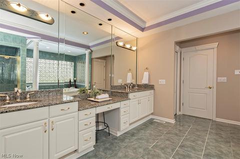 35645 Michael Dr, Solon, OH 44139 photo 17
