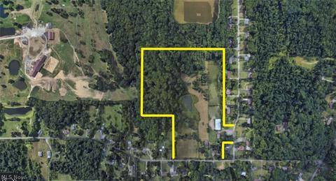 1393 Mount Everett Rd, Hubbard, OH 44425 photo 3