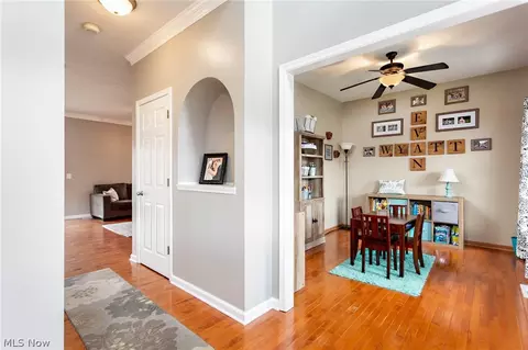 281 Ashland Ave, Elyria, OH 44035 photo 8