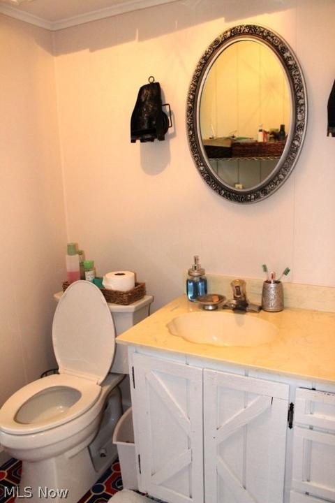 161 E Mohawk Dr, Malvern, OH 44644 photo 8