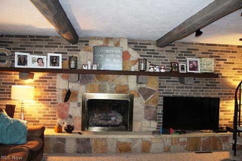 161 E Mohawk Dr, Malvern, OH 44644 photo 6