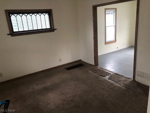 115 Williams St, Elyria, OH 44035 photo 4