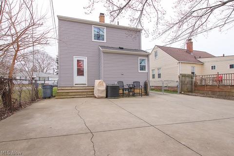 3322 Maplecrest Ave, Parma, OH 44134 photo 16