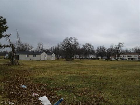 1536 E 31st St, Lorain, OH 44055 photo 9