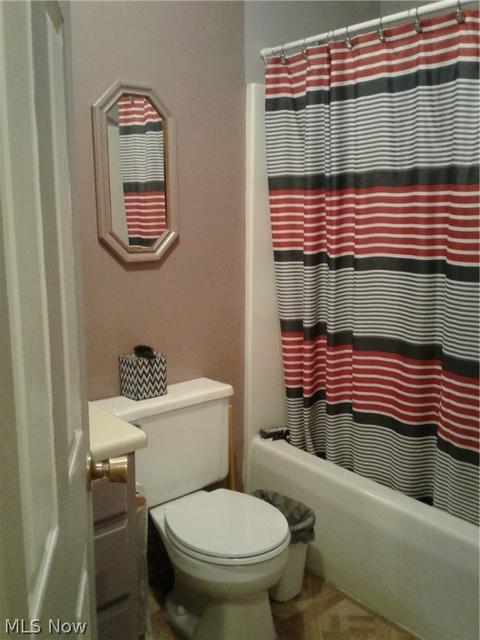 1536 E 31st St, Lorain, OH 44055 photo 6