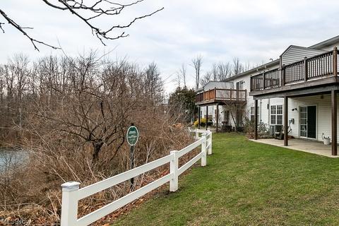 8413 Hendricks Rd, Mentor, OH 44060 photo 3