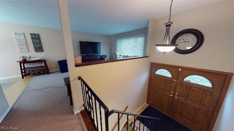8132 Munson Rd, Mentor, OH 44060 photo 2