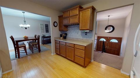 8132 Munson Rd, Mentor, OH 44060 photo 7