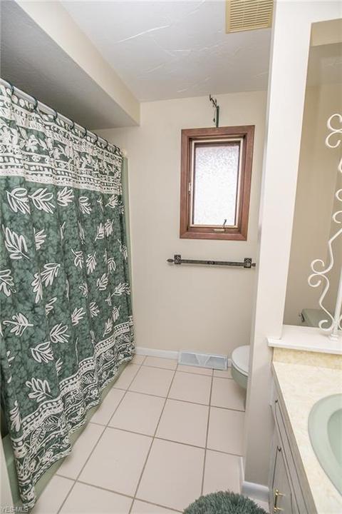 6969 Carol Dr, Independence, OH 44131 photo 29