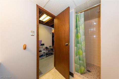 372 Clarmont Rd, Willowick, OH 44095 photo 23