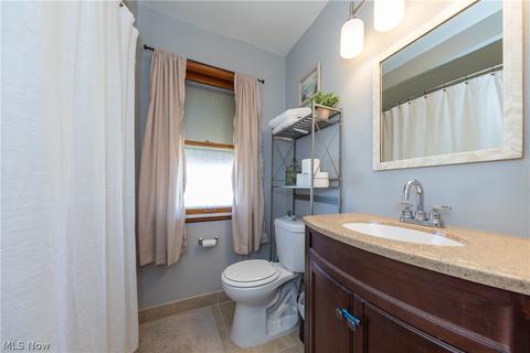 372 Clarmont Rd, Willowick, OH 44095 photo 17