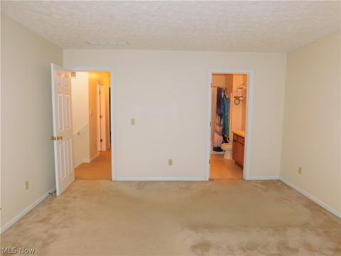 1426 Loop Rd, Kent, OH 44240 photo 16