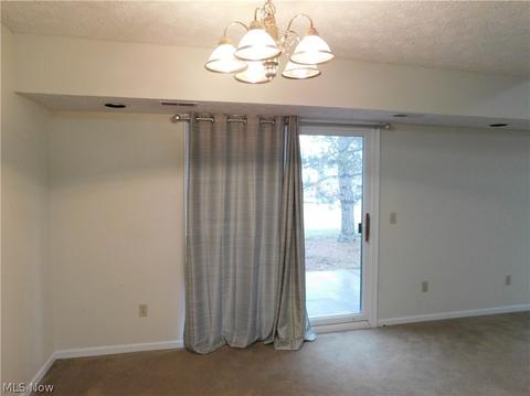 1426 Loop Rd, Kent, OH 44240 photo 8